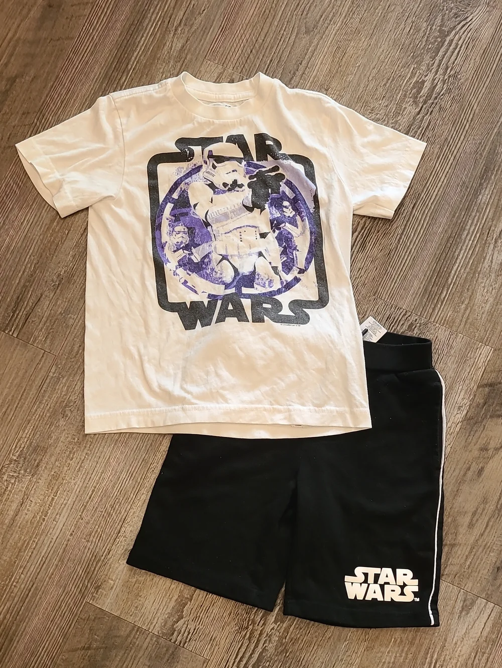 Star Wars White Graphic Tee & Black Shorts Set Small 7/8